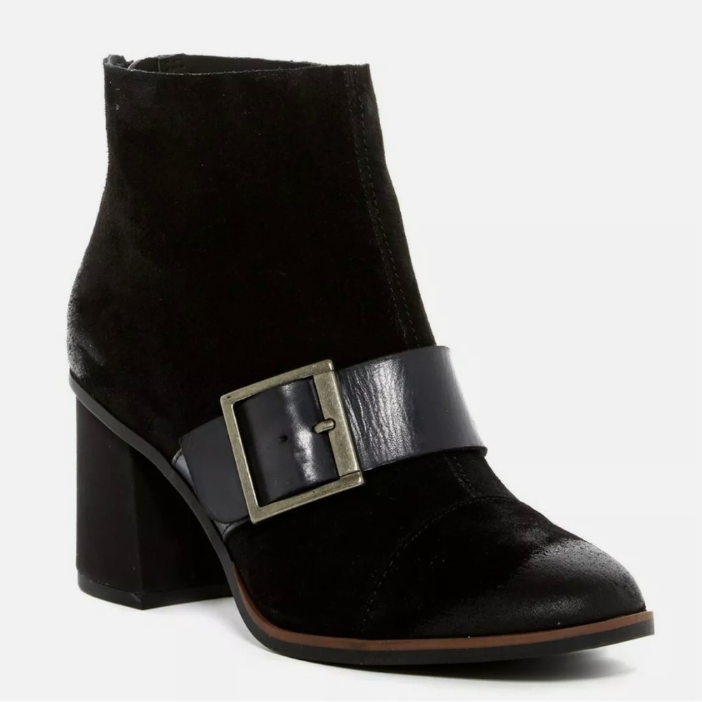 Kork-Ease Black and Silver Ankle Booties Sleek Design